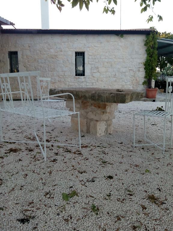 ノーチTrulli Sarmenzanelloアパートメント エクステリア 写真