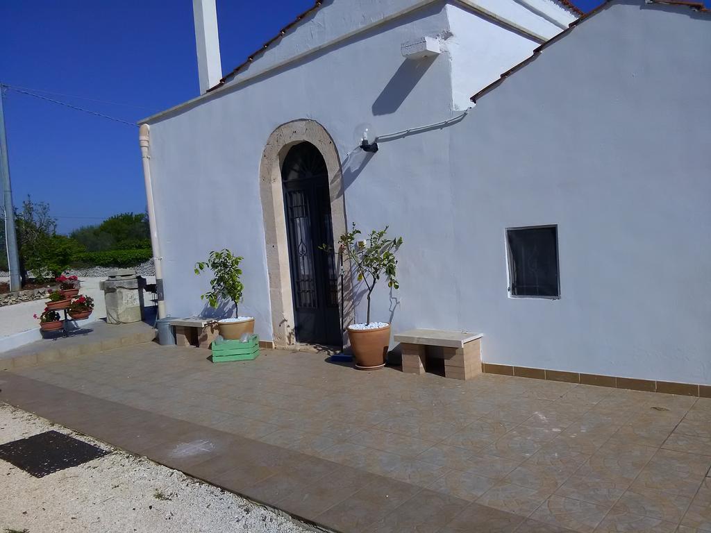 ノーチTrulli Sarmenzanelloアパートメント エクステリア 写真